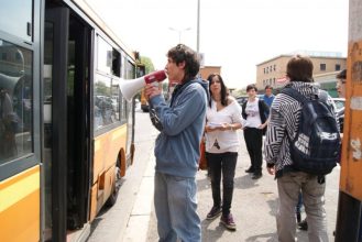 Nella foto - Laboratorio Sociale Alessandria