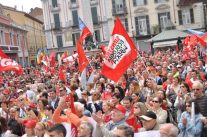 Nella foto - Laboratorio Sociale Alessandria