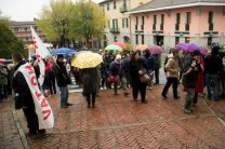 Nella foto - Laboratorio Sociale Alessandria