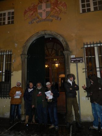 Nella foto - Laboratorio Sociale Alessandria