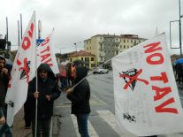 Nella foto - Laboratorio Sociale Alessandria