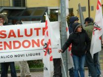 Nella foto - Laboratorio Sociale Alessandria