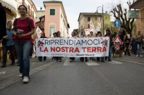 Nella foto - Laboratorio Sociale Alessandria