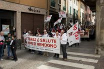 Nella foto - Laboratorio Sociale Alessandria