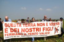 Nella foto - Laboratorio Sociale Alessandria