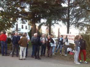 Nella foto - Laboratorio Sociale Alessandria