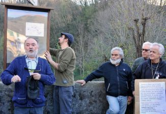 Nella foto - Laboratorio Sociale Alessandria